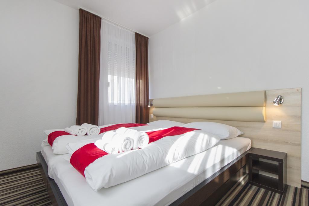 Parkcity Rooms Šibenik Kültér fotó