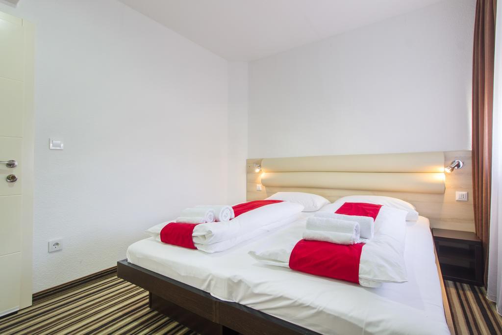 Parkcity Rooms Šibenik Kültér fotó