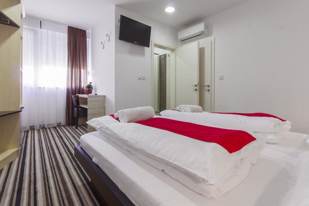 Parkcity Rooms Šibenik Kültér fotó