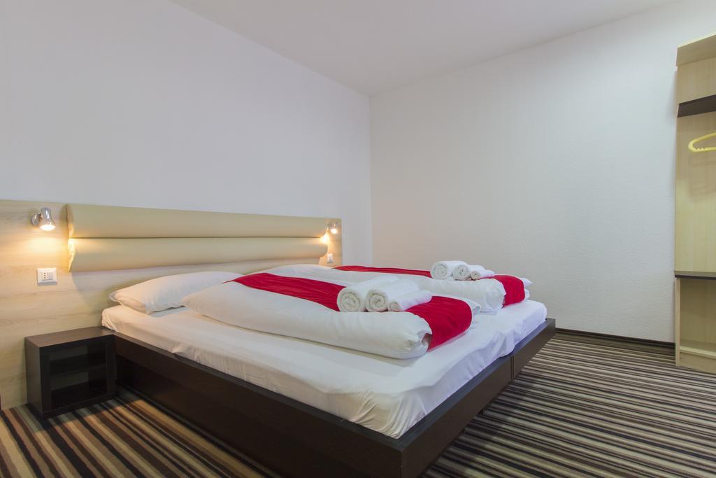 Parkcity Rooms Šibenik Kültér fotó