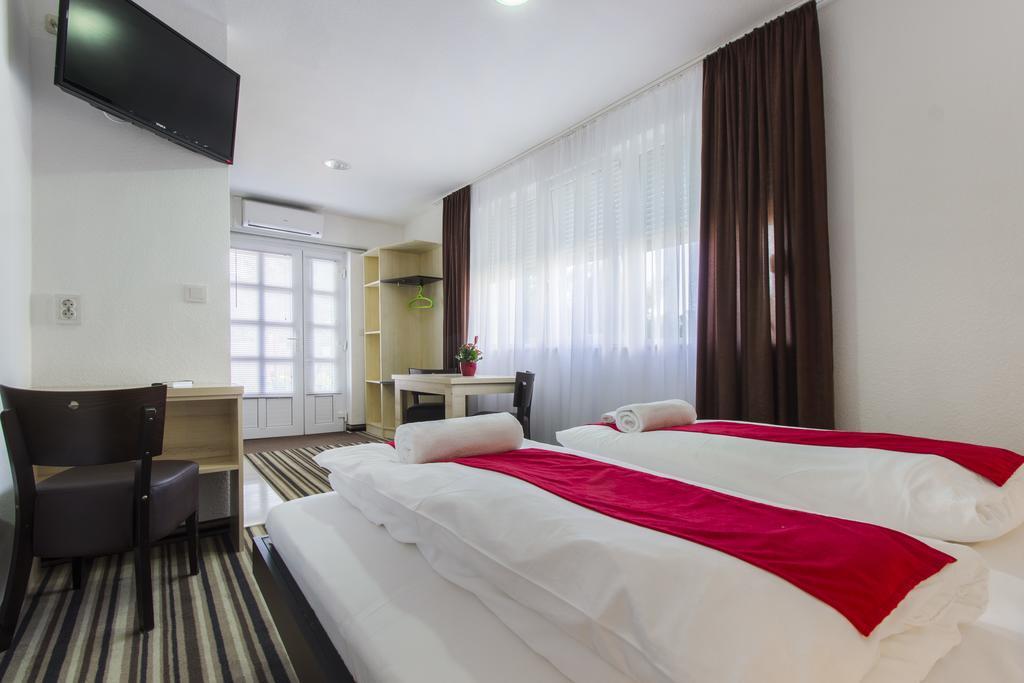 Parkcity Rooms Šibenik Kültér fotó